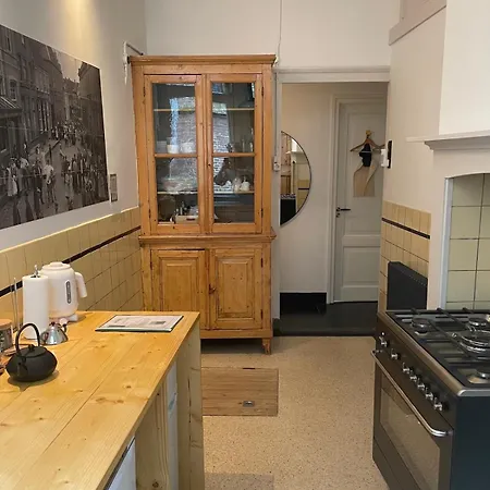 Bij De Kerk Lägenhet *