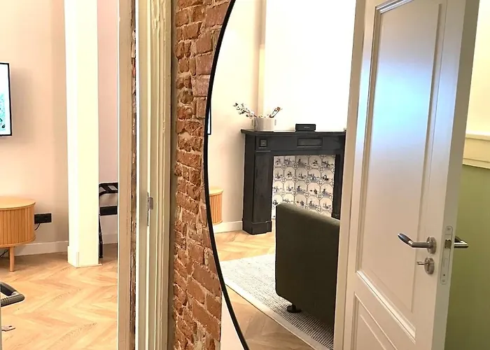 Apartment Bij De Kerk