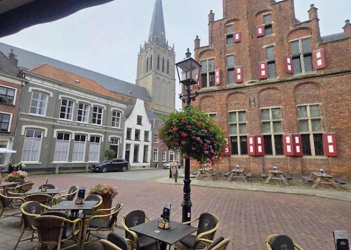 Apartment Bij De Kerk *