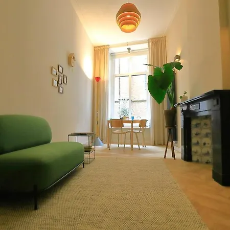 Apartment Bij De Kerk *